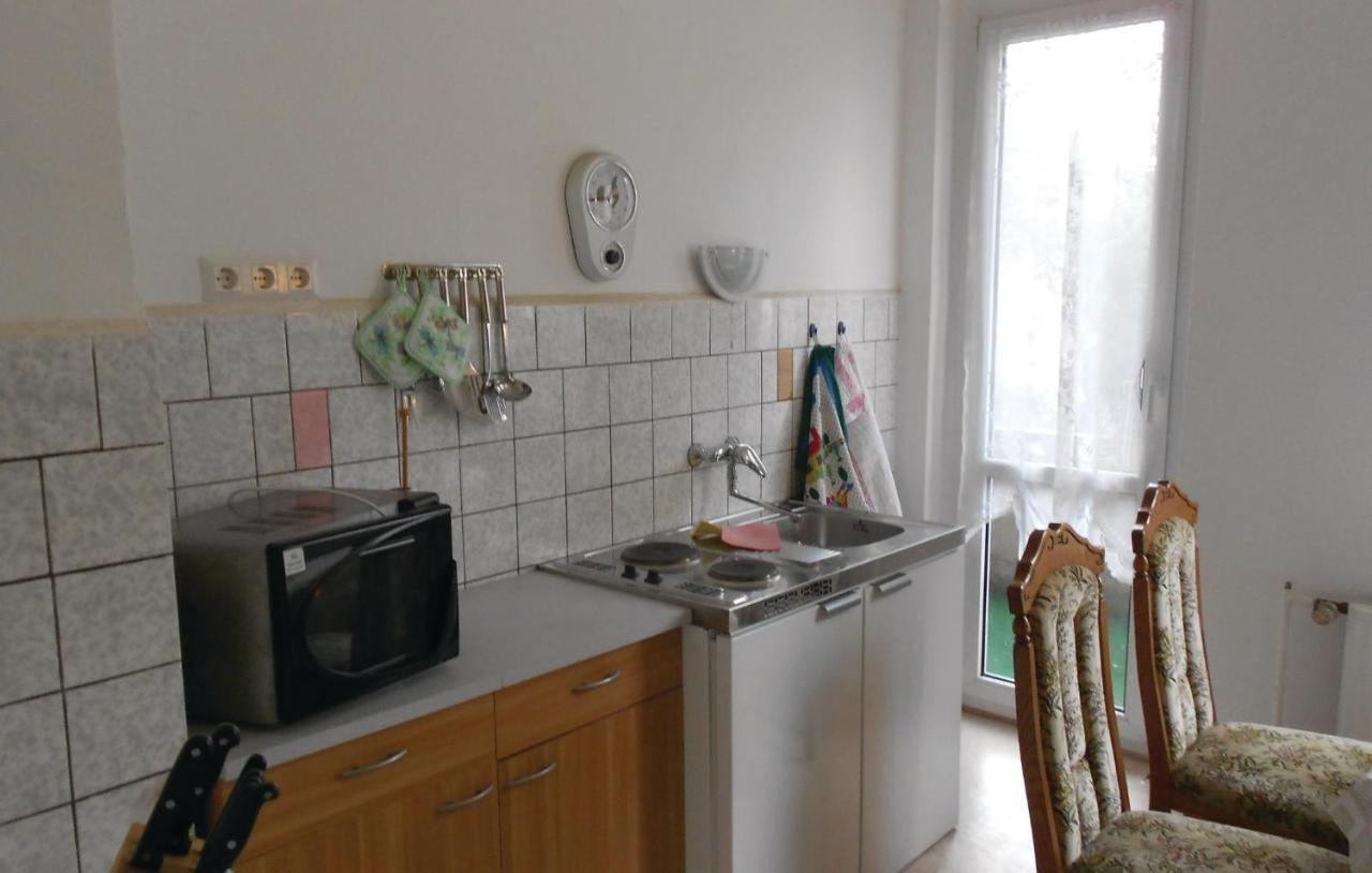 Lovely Apartment In Waren-Mueritz With Kitchen Waren  Buitenkant foto